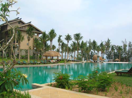 武漢室內(nèi)游泳池水處理的方法